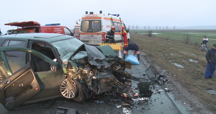 1-accident-teribil-la-saru
