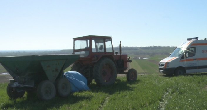 1-strivit-intr-un-utilaj-agricol