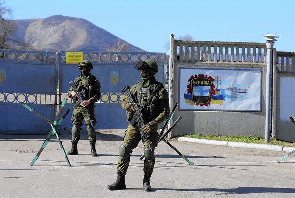 Ukrainian soldiers in Ukraine reject Russian demands for allegiance