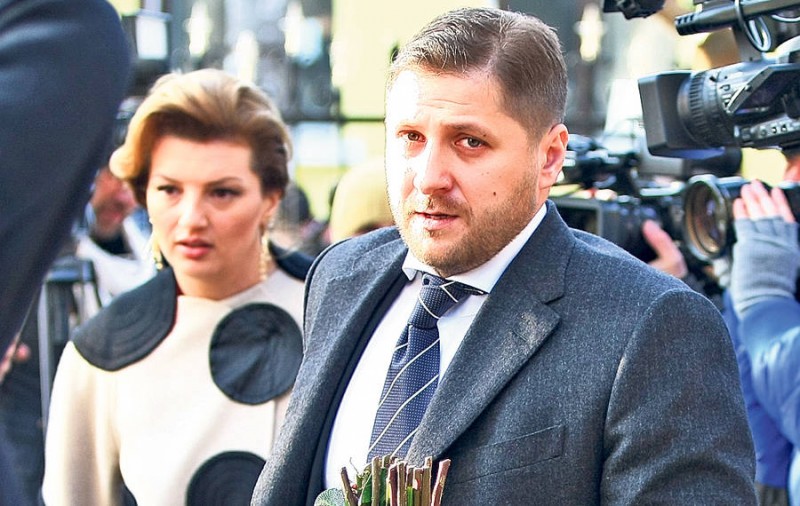 radu-pricop-ioana-basescu-800x506