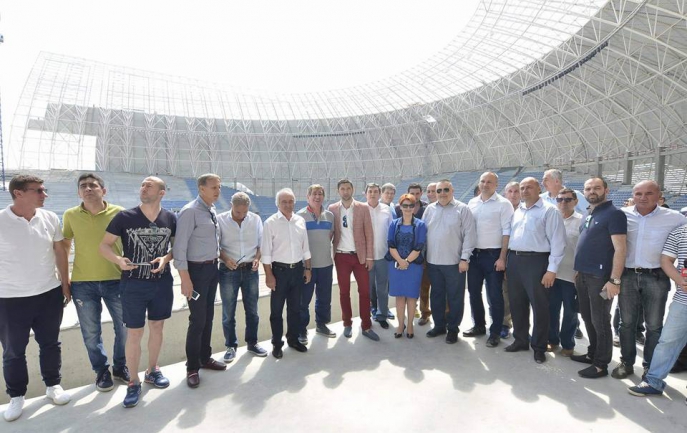 olgua-vasilescu-mihail-genoiu-i-craiova-maxima-au-vizitat-noul-stadion-din-craiova