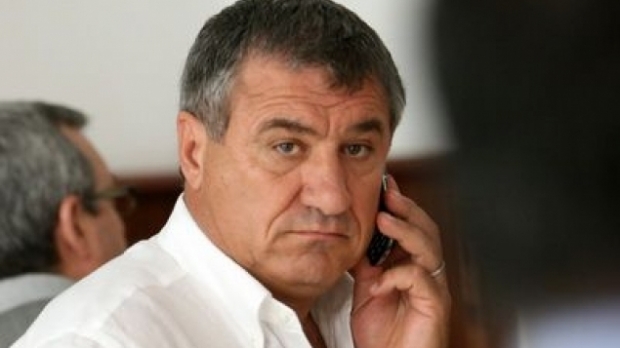 victor becali