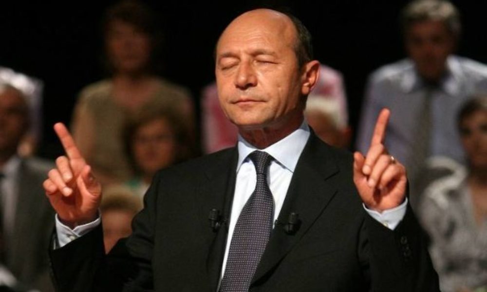 traian-basescu4-1000x600