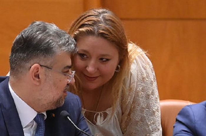 BUCURESTI - PARLAMENT - SEMNATURI - SUSPENDARE PRESEDINTE